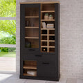 Vitrine im Landhausstil mit 2 Türen, 1 Schublade und Weinfächern aus Holzwerkstoff in Riviera-Eiche und Cabezone-Eiche, 109,8 × 212 × 41,3 cm